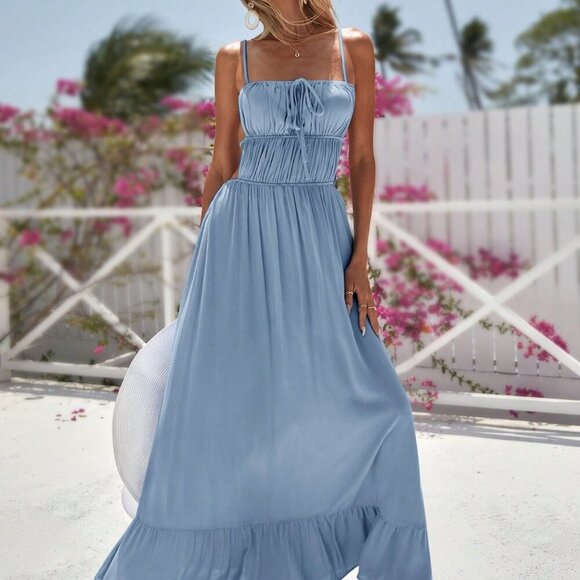 Light Wash Sexy Women's Spaghetti Strap Backless Dress - Picture 3 of 9